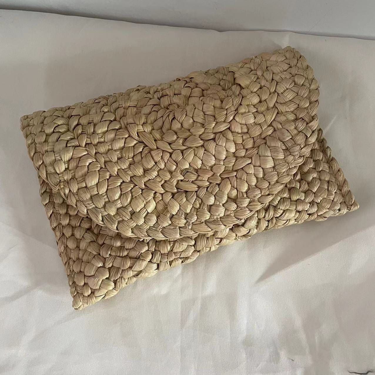 Cornhusk Woven Straw Clutch