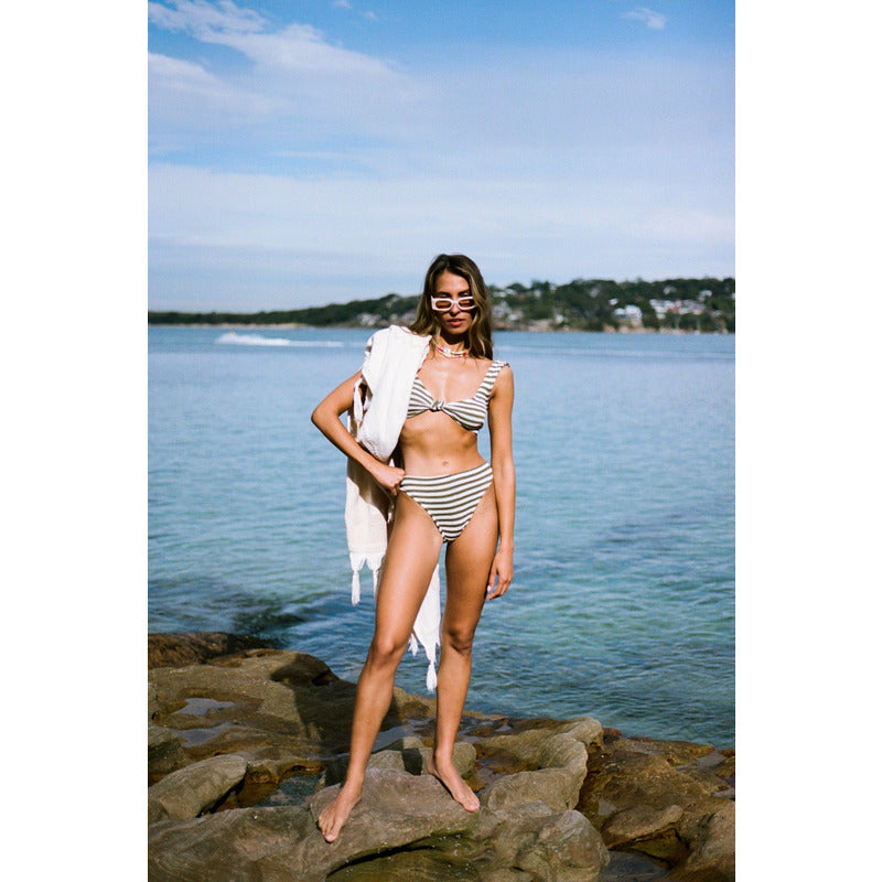 Cleonie | CABANA KINI