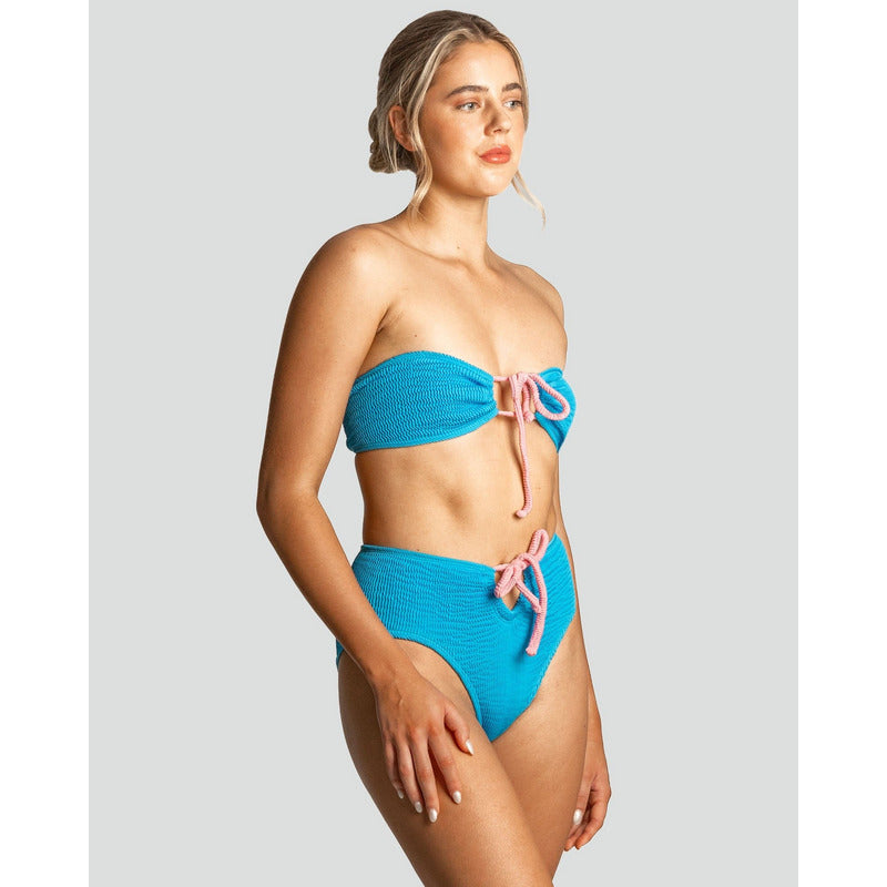 Cleonie | PANAMA KINI