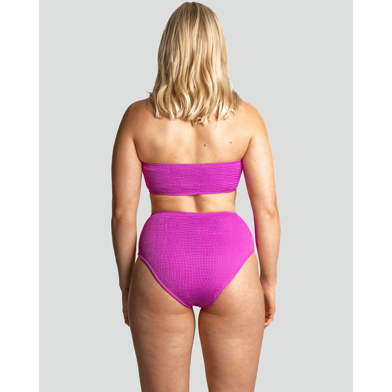 Cleonie | PANAMA KINI