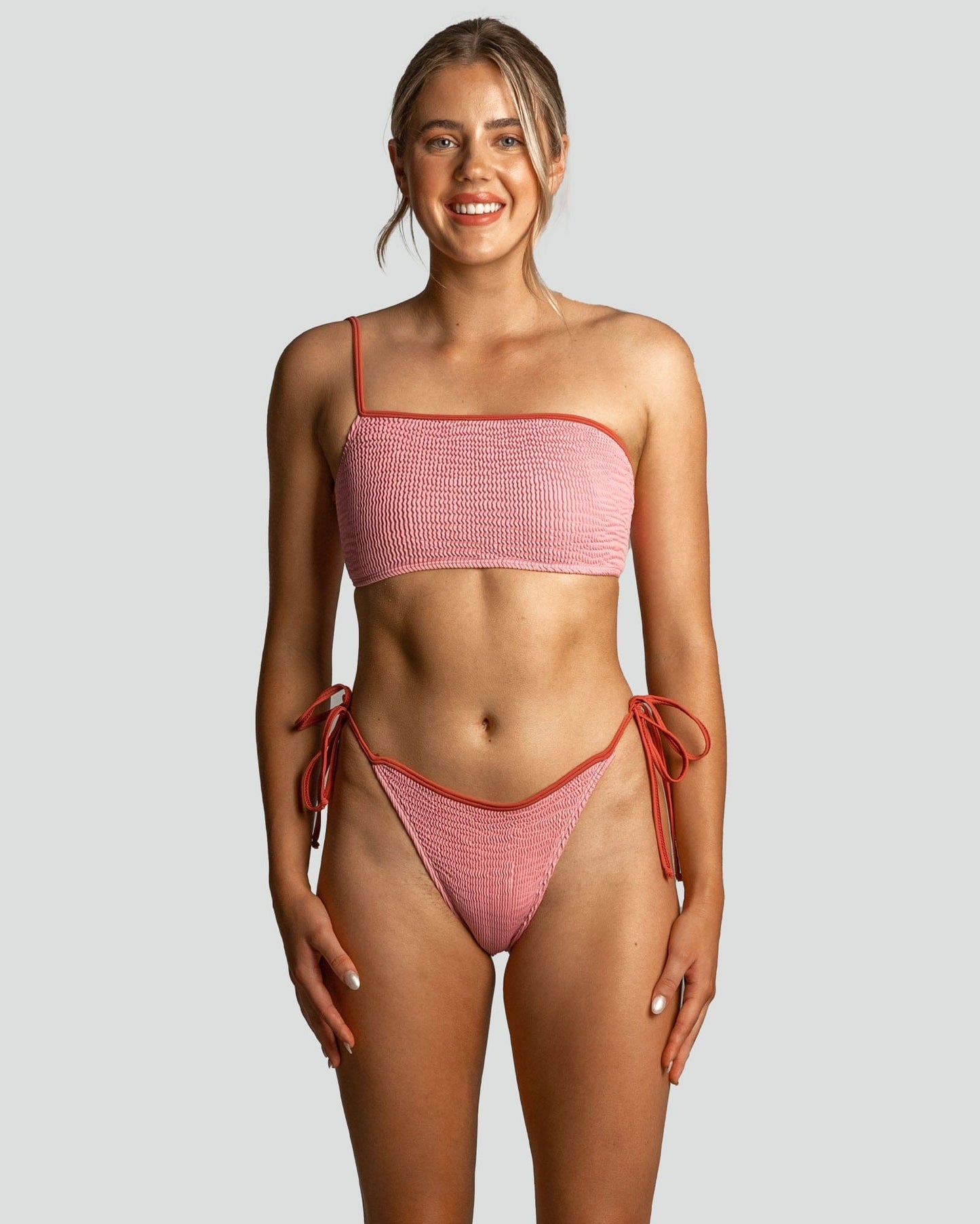 Cleonie | CRESCENT KINI