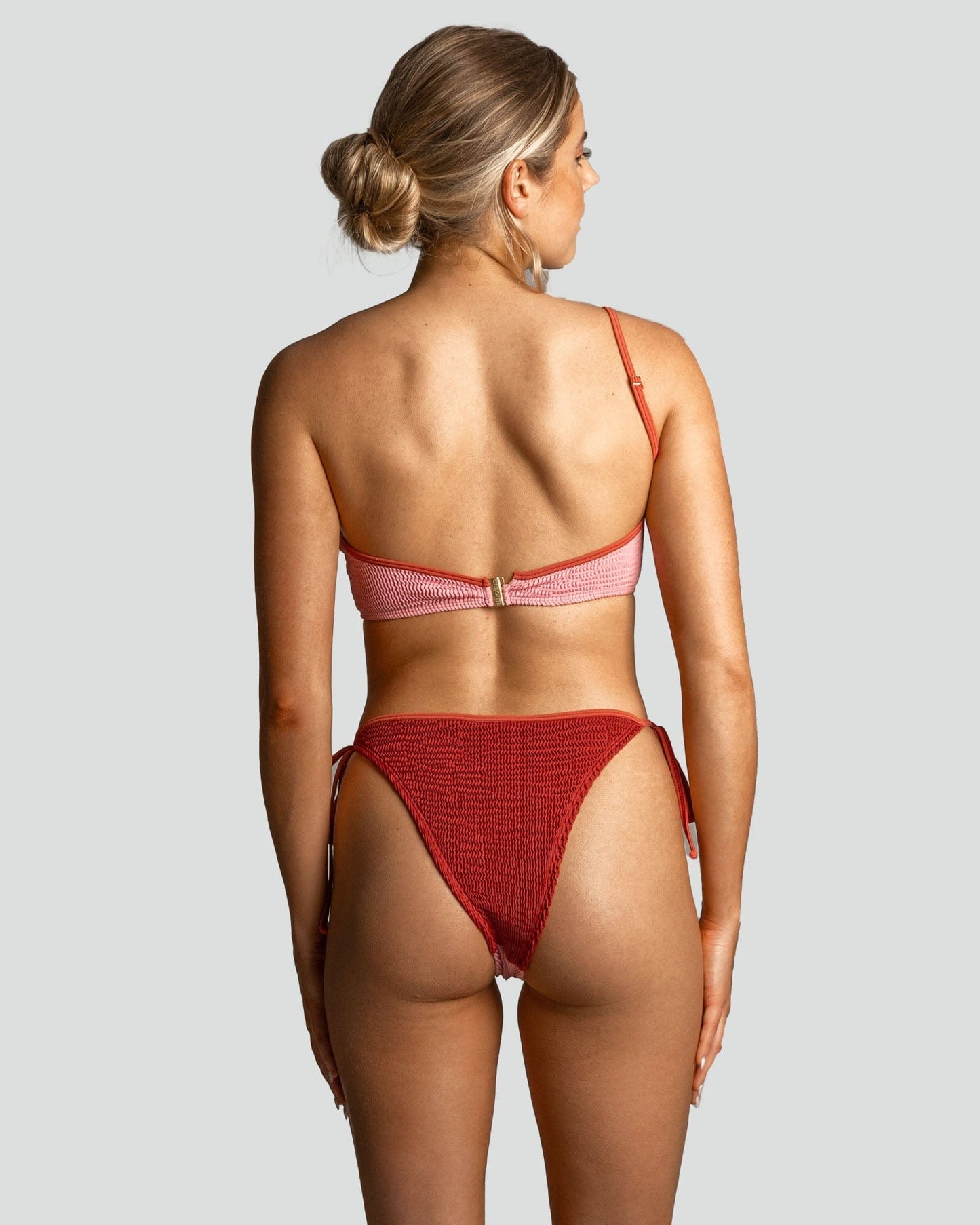 Cleonie | CRESCENT KINI